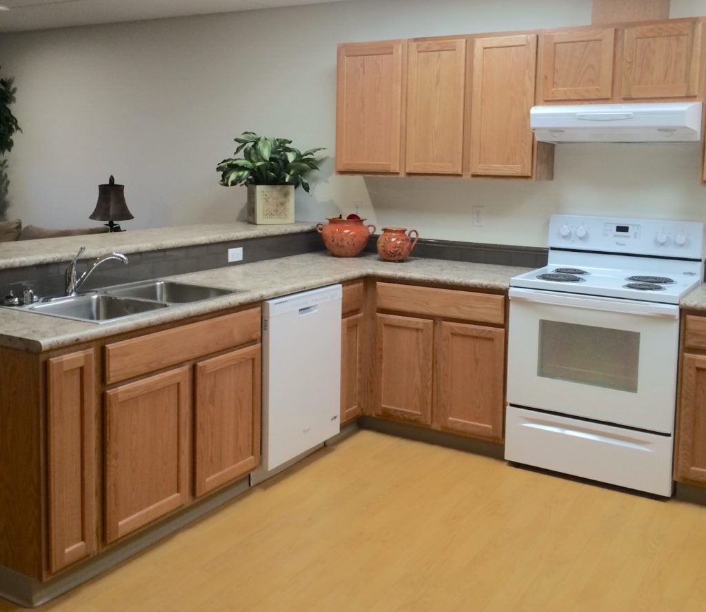 Emerald Heights – furnished kitchen